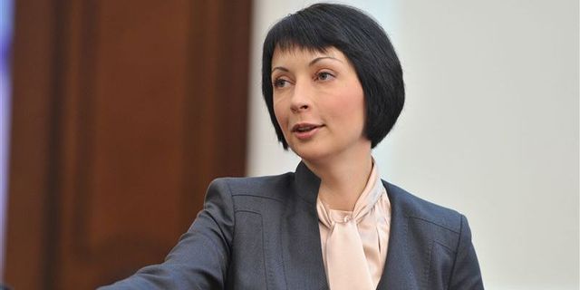 Елена Лукаш покинула ГПУ с электронным браслетом