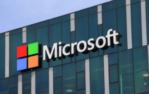 Bloomberg: Следуя путинскому призыву, Москва отказывается от ПО Microsoft