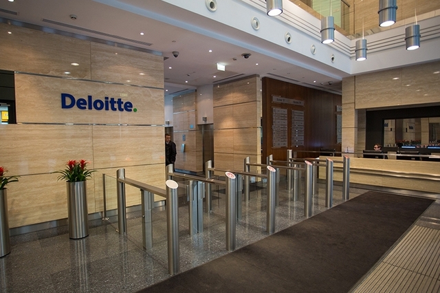 Следователи пришли с обыском в российский офис Deloitte
