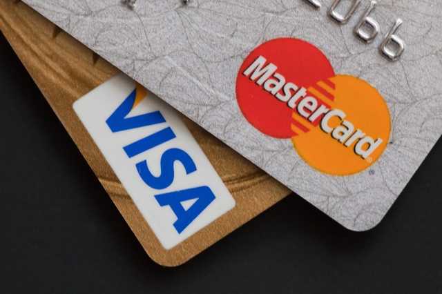 В Венесуэле хотят отказаться от карт Visa и MasterCard из-за санкций США