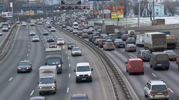 Персональные данные миллиона автомобилистов московского региона выставили на продажу в сети