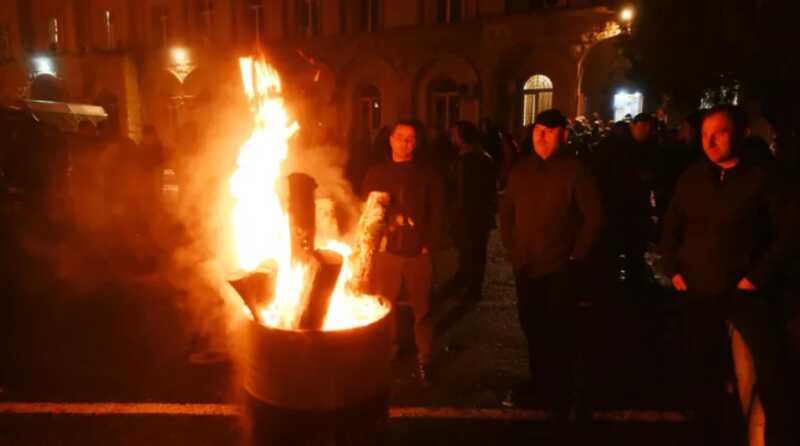 В Сухуме состоялась неудачная попытка захвата телерадиокомпании на фоне политической напряженности