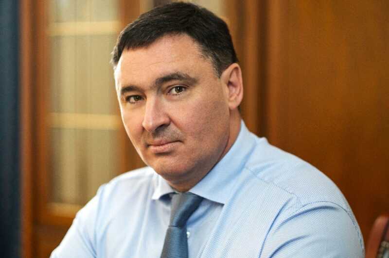 Иркутск погружается в апатию: Болотов без соперников избран на второй срок