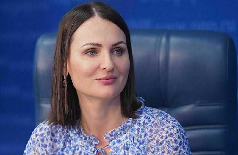 В Госдуме предложили восстановить информацию о семейном статусе в российских паспортах