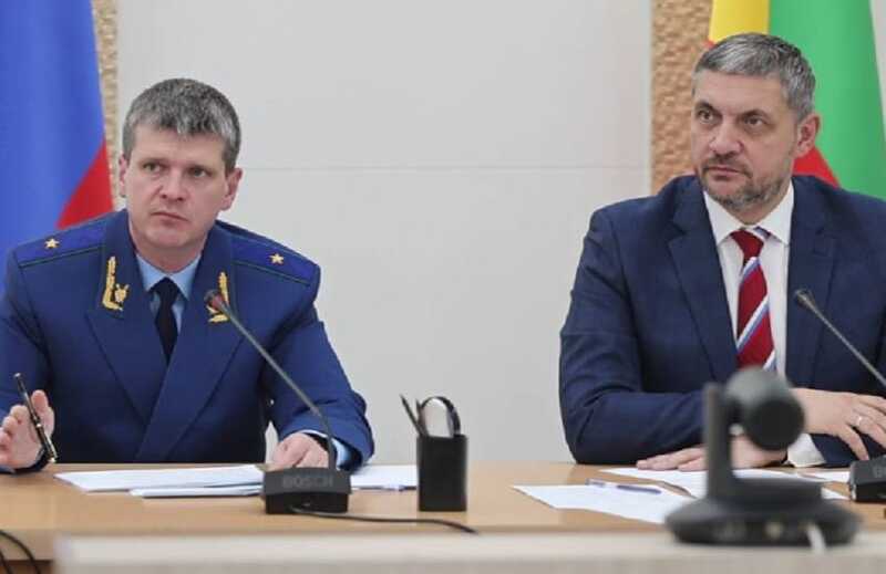 Игорь Краснов раскритиковал чиновников Забайкалья за задержки выплат семьям участников "СВО"