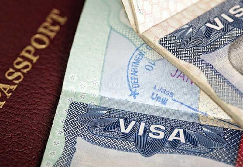 США начнут проверять соцсети при выдаче студенческих виз