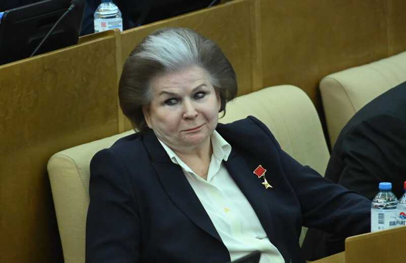 Терешкова почувствовала себя плохо во время заседания Госдумы