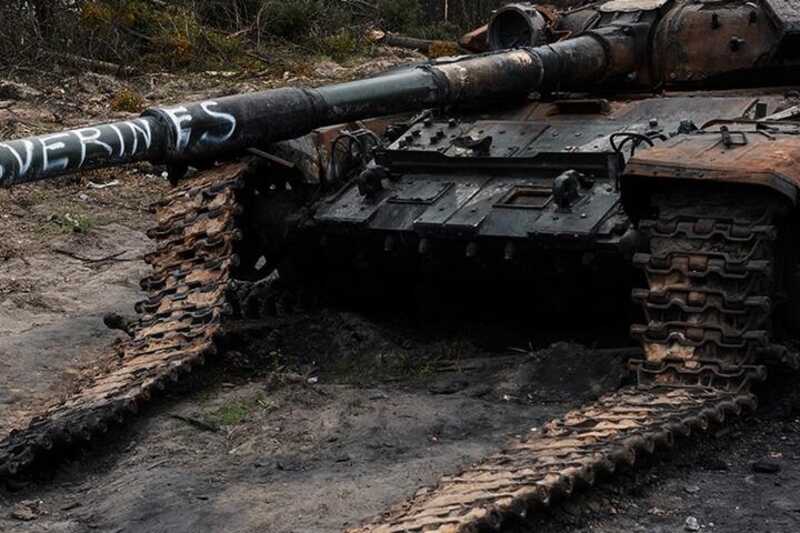 Российские военные вынуждены использовать детали с разрушенной техники на фронте