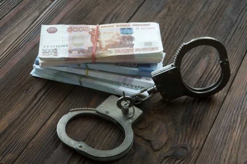Директор УралГУФК был задержан по обвинению в получении взяток и коррупции в университете
