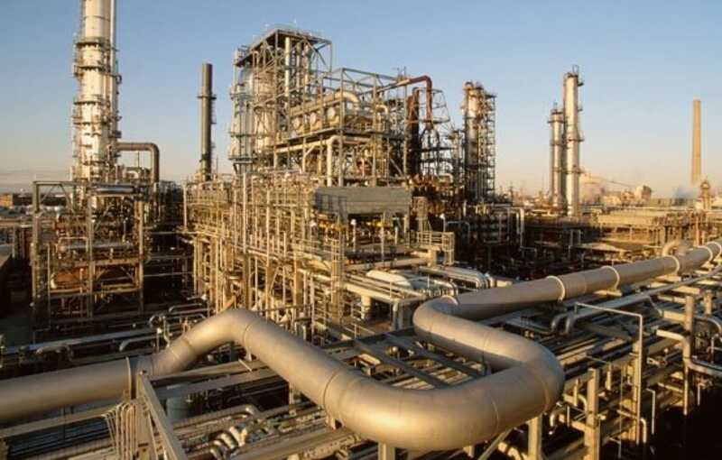 Жители Смоленской области жалуются на удушающий запах с нефтеперерабатывающего завода
