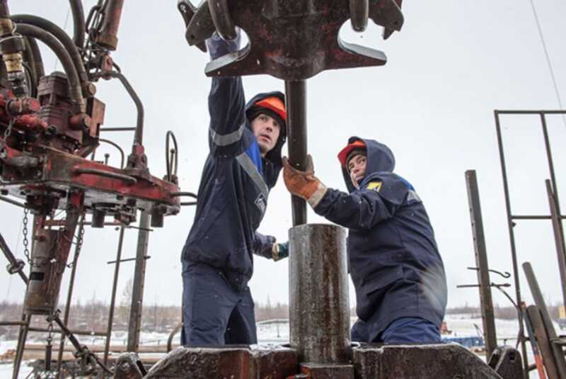 Многомиллиардные потери и сомнительные операции: бизнес по нефтесервисным услугам в Нижневартовске разрушен Симаковыми