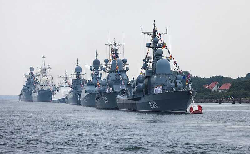 Балтийск отменил парад ко Дню ВМФ вслед за Петербургом