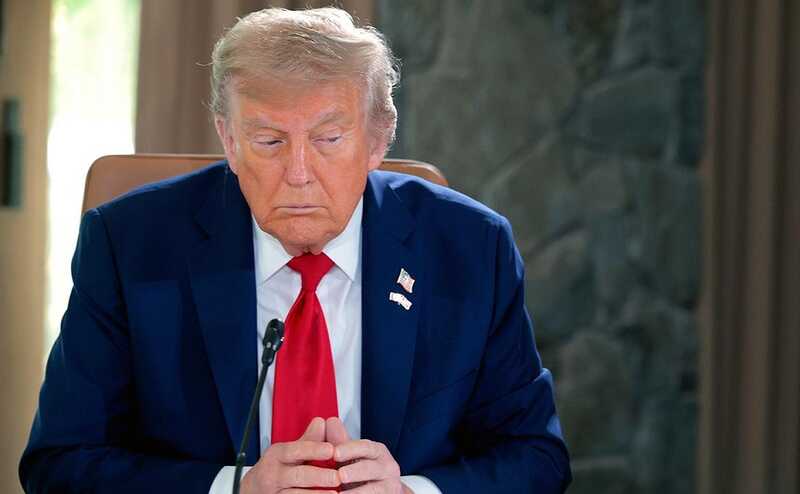 Трамп обвинил Индию в поддержке России и объявил о новых тарифах