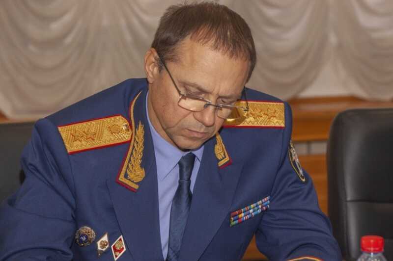 Как зампред СКР Эдуард Кабурнеев влияет на ход дела о хищениях 43 миллионов рублей