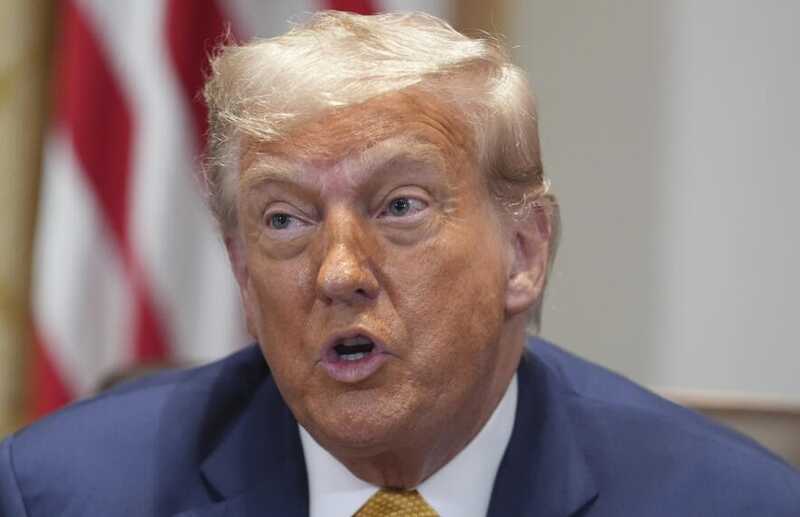 Трамп пообещал ввести санкции против России через 10 дней