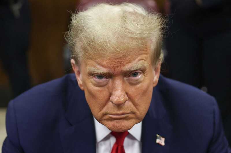 «Мы полностью готовы»: Трамп отреагировал на слова Медведева о ядерной войне