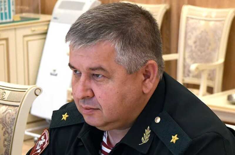 Генерал Вадим Драгомирецкий, обвиненный в коррупции, ушел на передовую вместо колонии