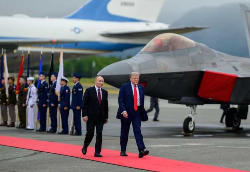 Белый дом охарактеризовал встречу Трампа и Путина как историческую