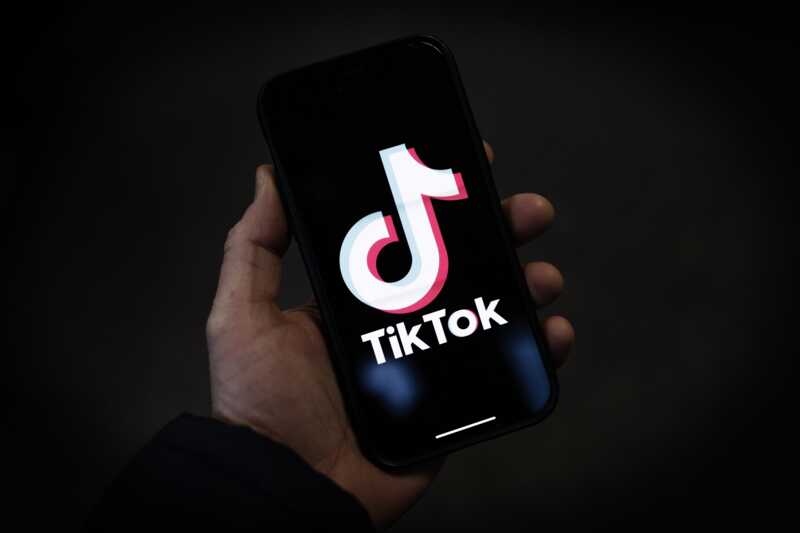 Беременность девятиклассницы из TikTok вызвала подозрения в обмане