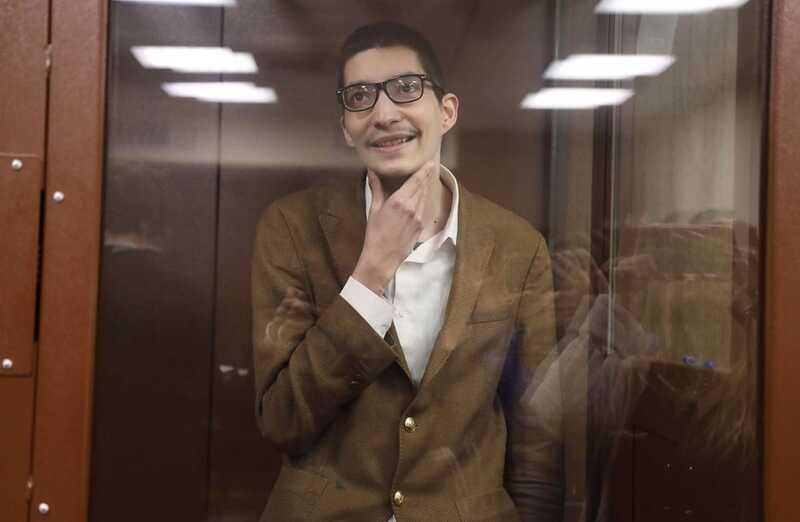 Суд приговорил Павла Крисевича за конфликт с полицейскими