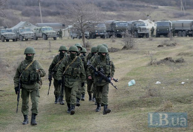 Зеленые человечки в Перевальном